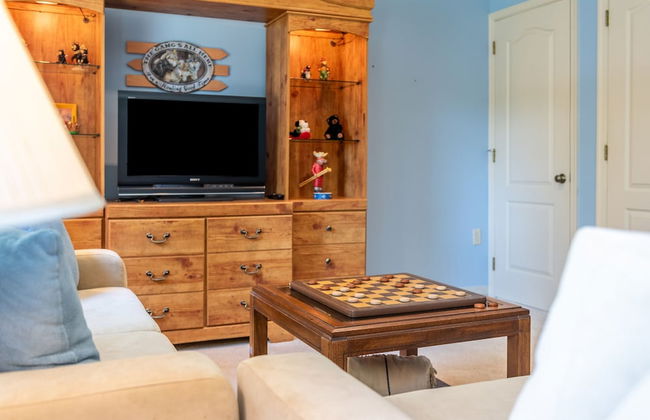 Twin Waters by Avantstay Patio Pool Table - Photo 19