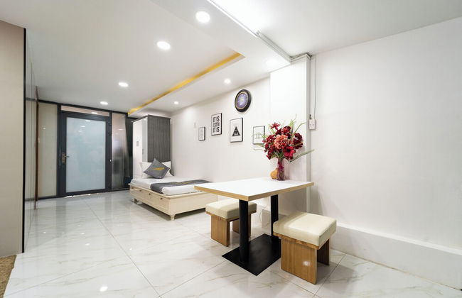 Golden Sun 3 Apartments - Photo 12