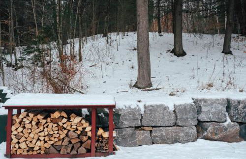 Hot Tub, Wood-burning Fireplace and 4 acres of Forest in Margaretville - Foto 29
