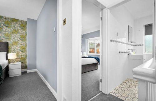 Stylish 3 Bedroom House - Parking - Garden - Great Barr - Netflix - Top Rated -121J - Foto 43