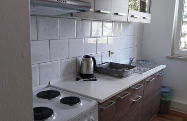 Monteurwohnung mit 5 Einzelbetten in Schkeuditz - Photo 1