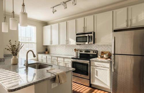 Boulevard Stays Midtown 1BR Pool Gym Parking 05 - Foto 10