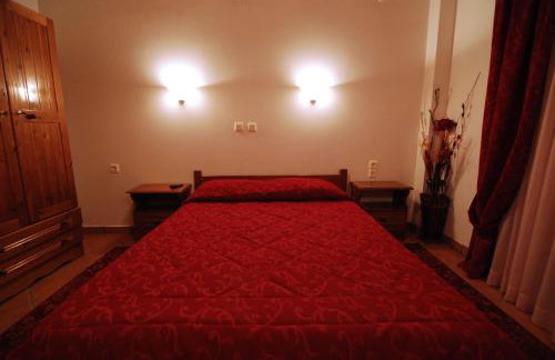 To Spiti tis Pareas - Foto 8