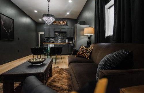 Speakeasy Suite at ArnoTriplex-Close to Downtown-Pet Friendly! - Foto 6