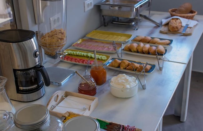 Niriides Hotel & Apartments - Photo 49