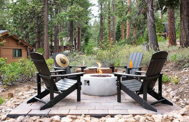 Timberline by Avantstay Stunning Chalet Cabin w Hot Tub Pool Table Home Theater - Foto 4