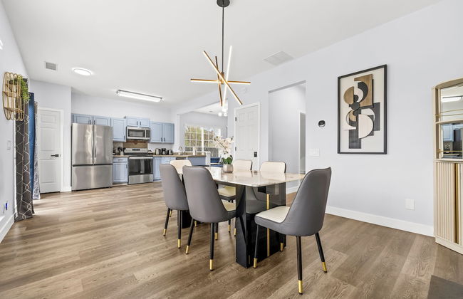 Family Retreat with Modern Comforts - Foto 10