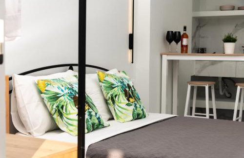 Avouris 2 Bedroom Apartment & Studios - Photo 42