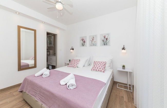 Scenic Elegant Trogir Villa With Pool - Foto 18