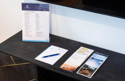 Modern, komplett saniert, in zentraler Citylage beim Kennedyplatz, voll ausgestatte Küche, offener Wohn- und Essbereich, helle Räume - Photo 27