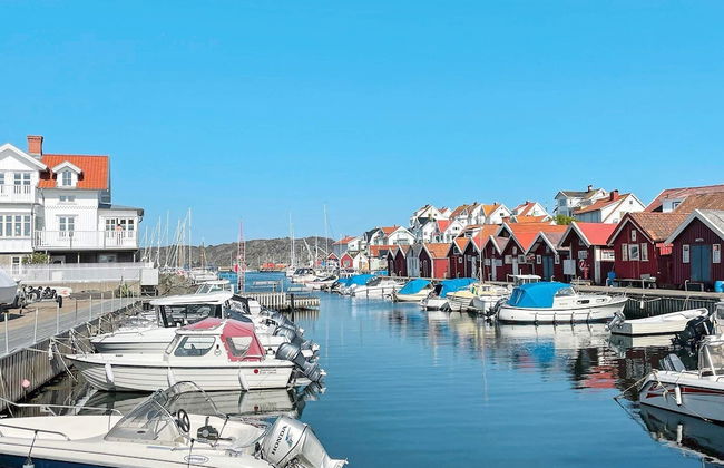 8 Person Holiday Home in Astol - Photo 18