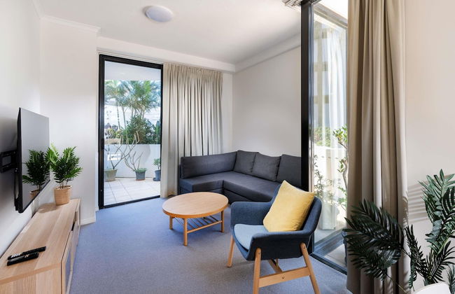 Mantra Coolangatta Beach - Photo 36