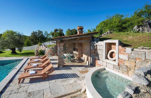 Villa Malini with Pool, Sauna and Fenced Garden - Foto 4