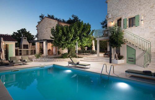 Villa Stanza Campitelli for up to 21 people in Central Istria with private pool and pet friendly - Foto 2
