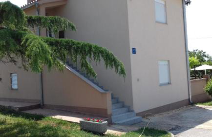 Apartments Kaić 1045 - Photo 10