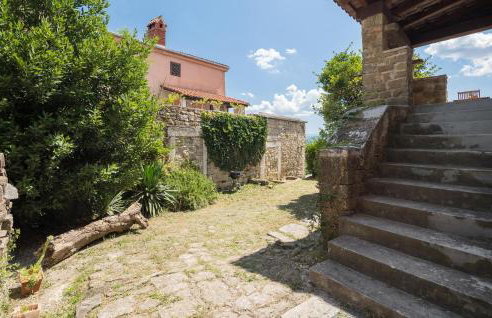 2 Bedroom Beautiful Home In Oprtalj - Foto 14