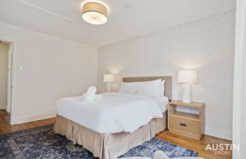 Elegant Escape Gourmet Kitchen and Outdoor Living - Foto 26