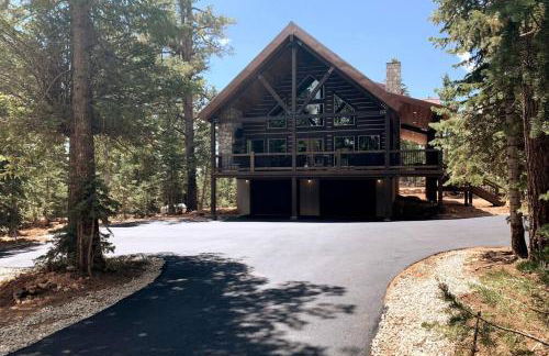 One of a Kind Cabin, Covered Deck, Spa, and Games - Foto 15