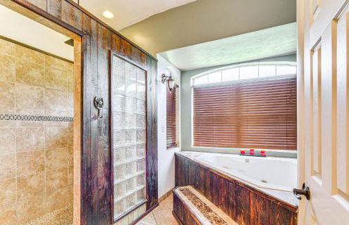 Spacious Micanopy Farmhouse with Luxurious Pool! - Foto 16