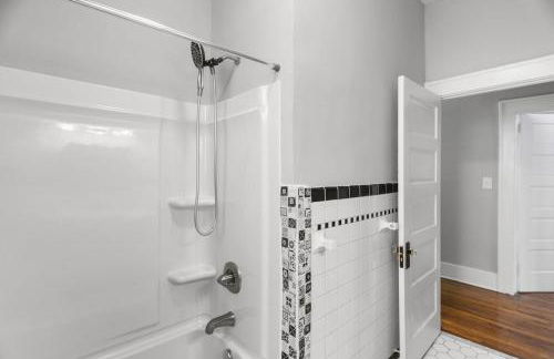 1936 Bungalow - Olde Town Southern Charm - Foto 11