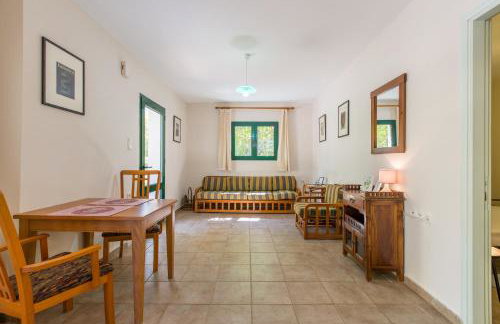 Ellie Villa - Foto 20