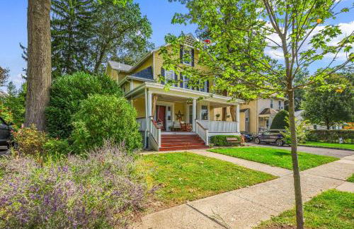 Elegant Montclair 5BR Near NYC & MetLife World Cup - Foto 1