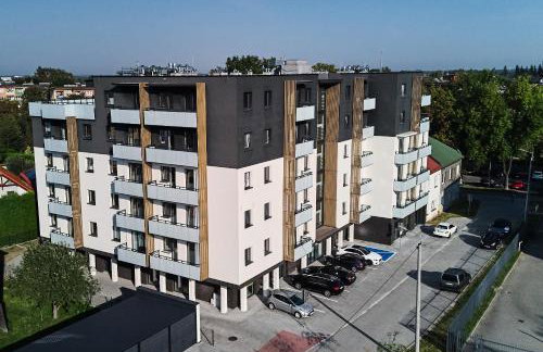 Apartament Wesoła by Stay&Rest - nowoczesność w centrum z balkonem - Photo 5