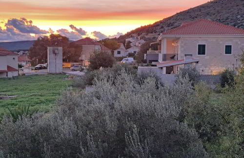 Apartment Kyra with terrace and garden - Foto 4