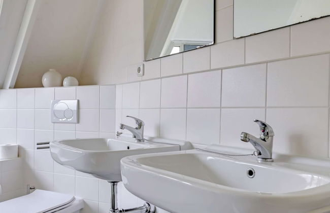 Unique Holiday Home in Noordwolde With Garden - Foto 16