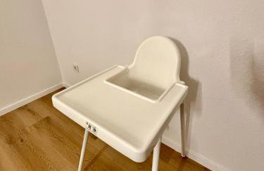 Olive Apartment mit Balkonen & Elektrogrill, 24h Self-Check-in, Free Parking, Netflix & WiFi, TOP Lage, Nähe KEM Kliniken - Foto 28