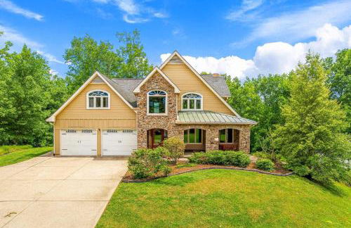 The Retreat at Wildwood - Hot Tub Theater & Deck - Foto 2