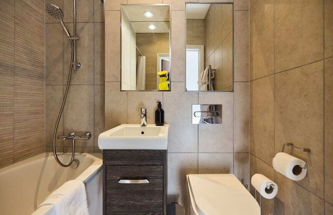 The Harlesden Place - Modern 3bdr Flat With Balcony - Foto 16