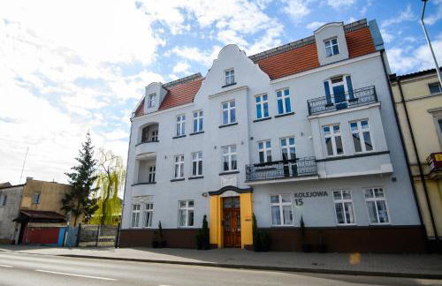 Centrum Noclegi Wągrowiec Kolejowa 15 - Foto 1