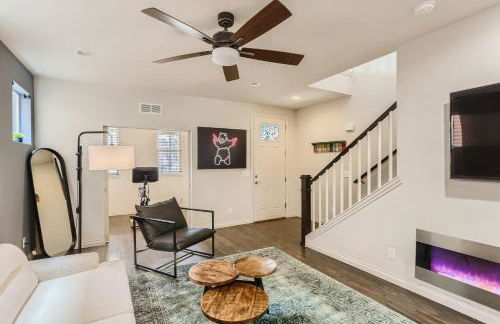 2226 N Washington St - Foto 1