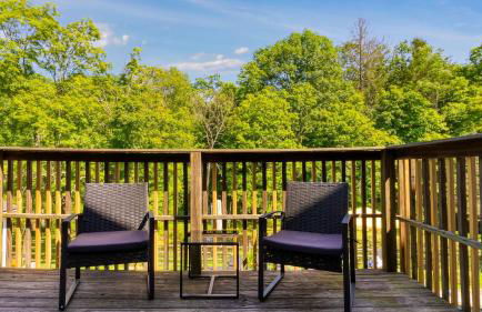 Historic Barn Retreat w Pool Pond Views Longview Pond Lodge by AvantStay - Foto 39