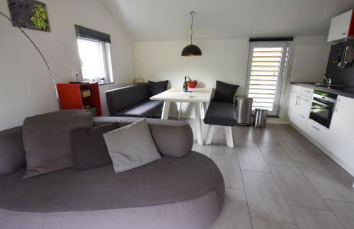 Holiday Home in Forest with Terrace & BBQ - Foto 17