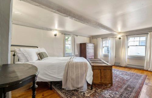 5BR Minutes to Salem|Historic Downtown Beverly - Photo 28