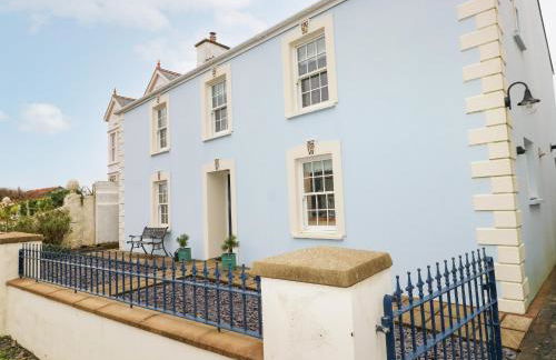 The Old Boathouse - Photo 1