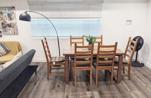 Wonderful 3 Bedroom Home Perfect for Getaway - Photo 44