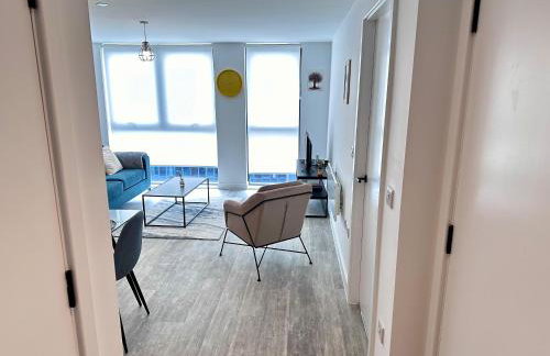 Fresh 2Bed 2Bath Apartment 2mins drive to Man Utd Stadium - Foto 7