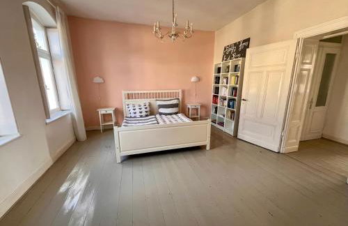 Beautiful apartment in a historic villa - Photo 30