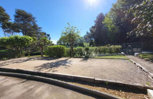 Évasion à deux, domaine prestigieux, jacuzzi et parking privés, piscine - Foto 25