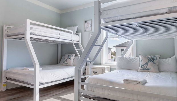 Sungazer Chateau by Avantstay Short Walk to the Beach + Pool Access - Foto 4, Habitación