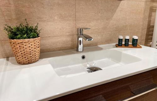 Apartamento familiar en el centro de Benasque con terraza - Photo 17