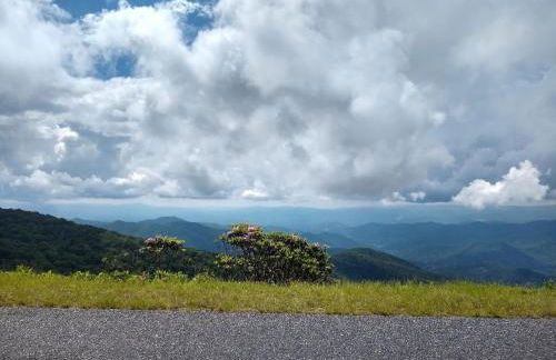 Unit 201 - The Lofts at Church St - Foto 17