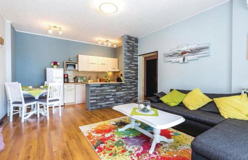 2 Bedroom Awesome Apartment In Krasica - Foto 15