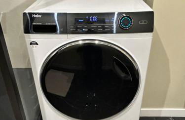 Sweet and comfy in Hyper City center with Netflix, Prime and Disney Plus included - Foto 14