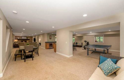 5755 Butler Warren Cheerful 6-Bedroom Villa with fishing pond - Foto 32