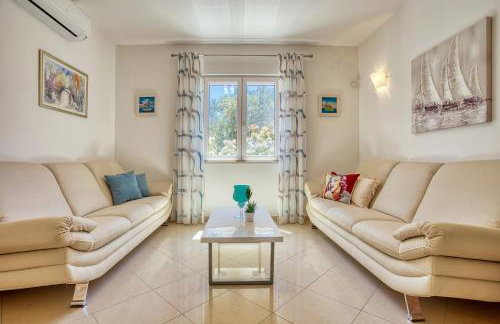 Villa SAN with heated pool, traditional surroundings, 3-bedrooms - Foto 18