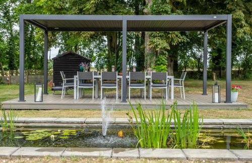 The Chapel - Foto 56